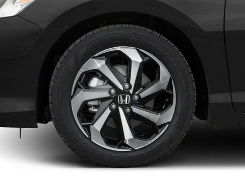 Used 2017 Honda Accord EX-L image 11