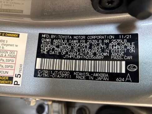 Used 2022 Lexus UX 250h w/ Premium Package AWD/4WD image 36