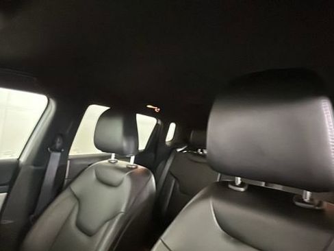Used 2024 Jeep Compass Limited AWD/4WD image 13