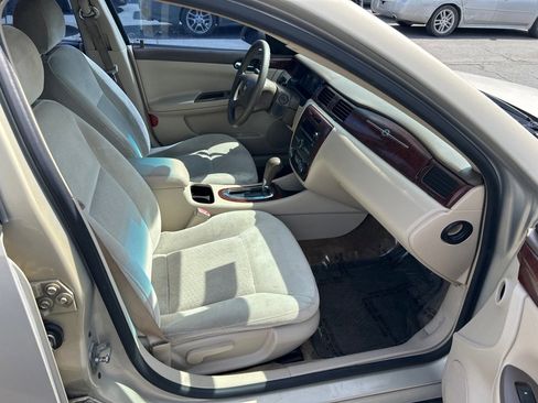 Used 2008 Chevrolet Impala LT image 12
