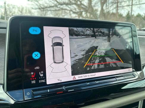 New 2026 Volkswagen Atlas SEL image 10