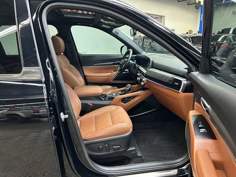 Used 2023 Kia Telluride SX X-Line AWD/4WD image 15