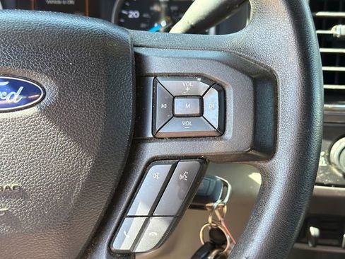 Used 2017 Ford F250 XLT w/ XLT Premium Package image 23