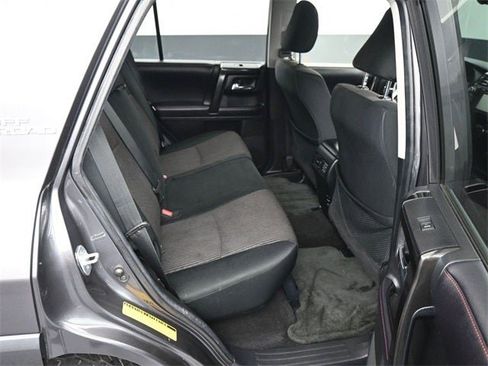 Used 2018 Toyota 4Runner TRD Off-Road image 17