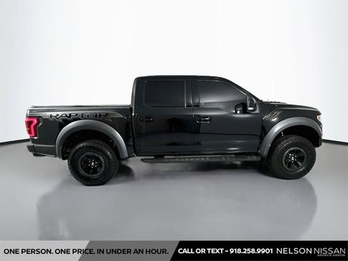Used 2018 Ford F150 Raptor w/ Equipment Group 802A Luxury AWD/4WD image 4