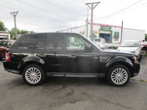 Used 2011 Land Rover Range Rover Sport HSE image 5