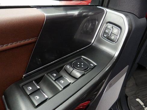 Used 2022 Ford F150 Lariat image 52