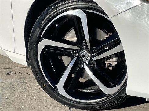 Certified 2021 Honda Accord Sport Special Edition image 9