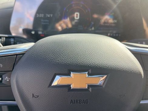 New 2026 Chevrolet Equinox LT image 39