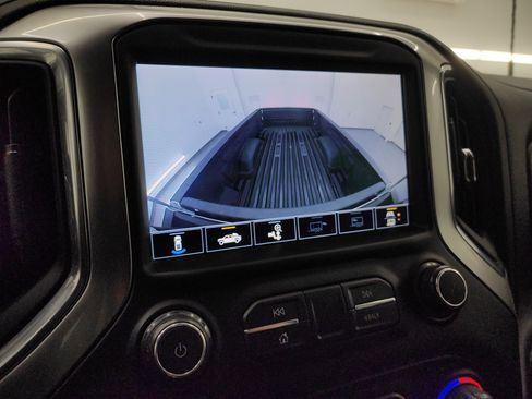 Used 2020 Chevrolet Silverado 3500 LTZ w/ LTZ Plus Package image 17