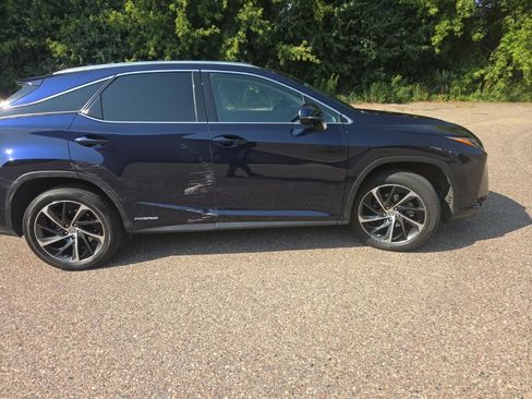 Used 2017 Lexus RX 450h AWD w/ Luxury Package image 20