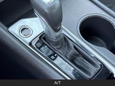 Used 2025 Nissan Altima 2.5 S FWD image 22