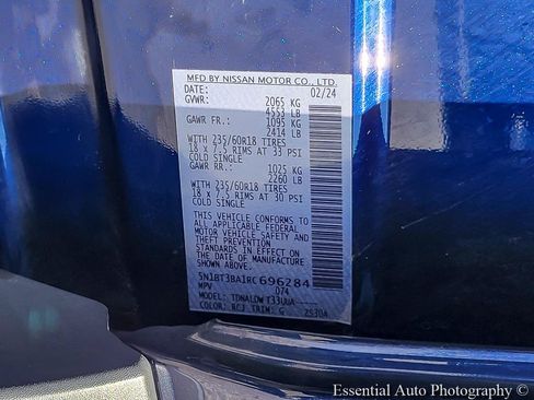 Used 2024 Nissan Rogue SV FWD image 35