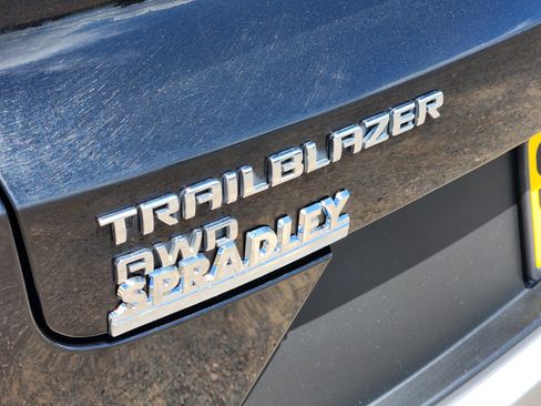 Used 2024 Chevrolet TrailBlazer LT AWD/4WD image 13