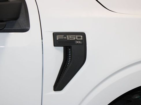 Used 2023 Ford F150 XL w/ XL Chrome Appearance Package AWD/4WD image 12