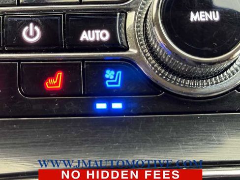 Used 2021 Lincoln Nautilus Reserve w/ Cargo Utility Package image 35