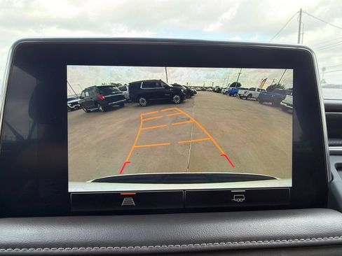 Used 2023 GMC Yukon SLT RWD image 31