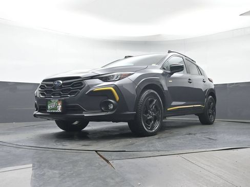 Used 2024 Subaru Crosstrek 2.5i Sport w/ Crosstrek Mirror Package AWD/4WD image 25