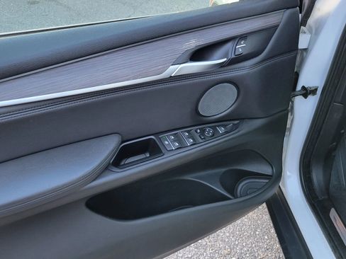 Used 2016 BMW X5 xDrive35i w/ Premium Package image 29