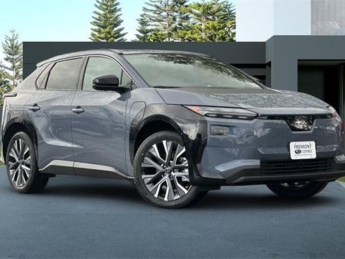 New 2026 Subaru Solterra image 2