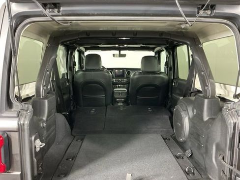 Used 2020 Jeep Wrangler Unlimited Sahara w/ Uconnect 4C Nav & Sound Group image 29