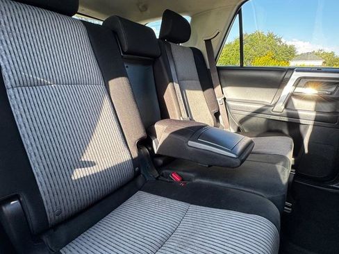 Used 2018 Toyota 4Runner SR5 image 17