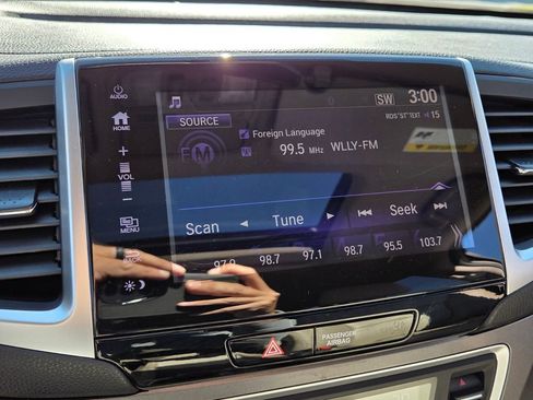 Used 2018 Honda Pilot EX-L image 29