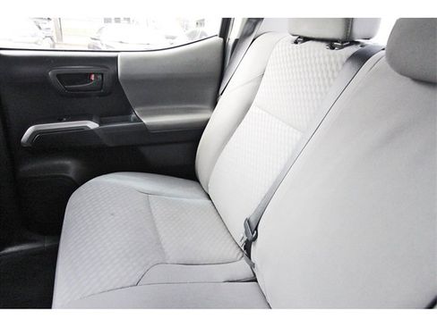 Used 2020 Toyota Tacoma SR5 image 11