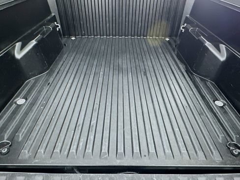 Used 2024 Toyota Tacoma SR image 31