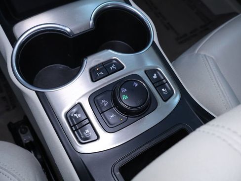 Used 2020 GMC Terrain Denali w/ Denali Premium Package image 39