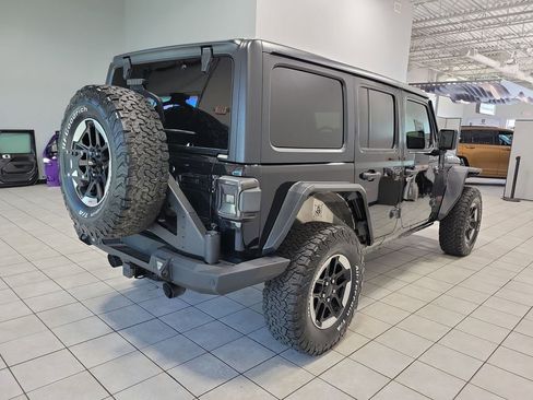 Used 2020 Jeep Wrangler Unlimited Rubicon w/ Steel Bumper Group AWD/4WD image 7