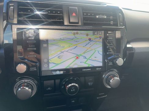 Used 2020 Toyota 4Runner TRD Off-Road Premium w/ Moonroof Package image 37