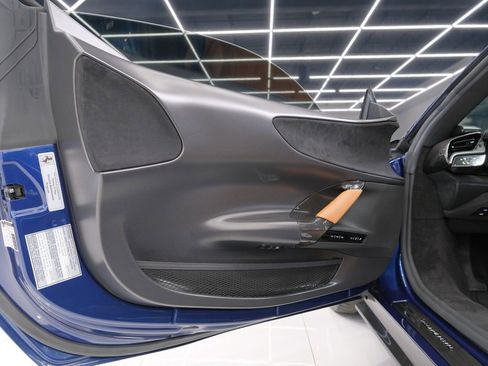 Used 2022 Ferrari SF90 Stradale image 47