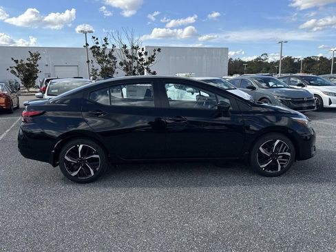 New 2025 Nissan Versa SR w/ Trunk Package image 2