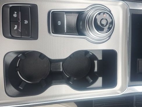 Used 2023 Ford Edge Titanium w/ Equipment Group 301A image 28