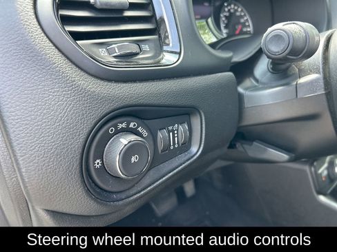 Certified 2022 Jeep Renegade Altitude image 17