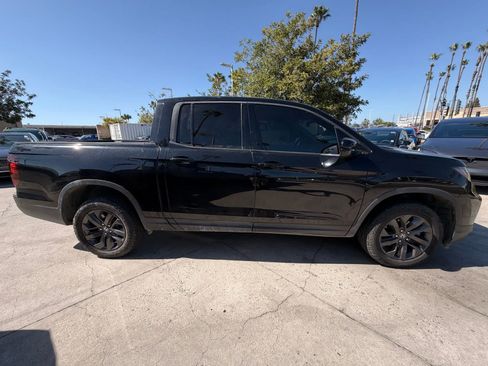Used 2023 Honda Ridgeline Sport image 6