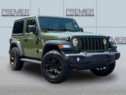 Used 2020 Jeep Wrangler Sport AWD/4WD image 3