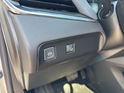 Certified 2024 Buick Enclave Essence w/ Experience Buick Package image 22