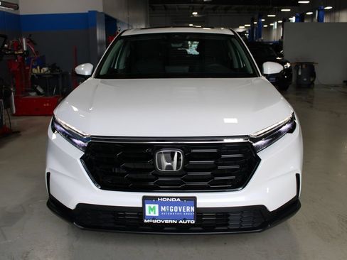 Used 2026 Honda CR-V EX image 2