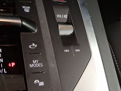 Used 2025 BMW 228i xDrive w/ Premium Package image 19