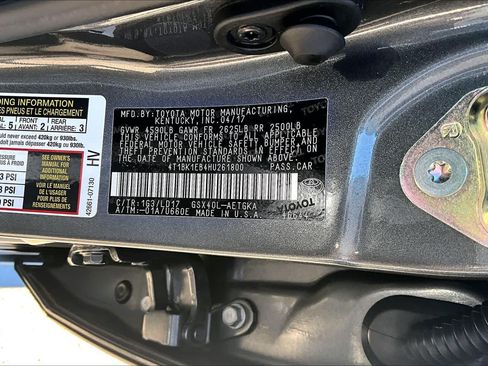 Used 2017 Toyota Avalon XLE w/ All Weather Liner Package FWD image 36