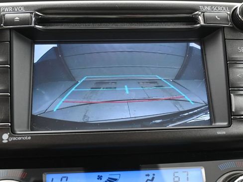 Used 2015 Toyota RAV4 Limited w/ Technology Package AWD/4WD image 22