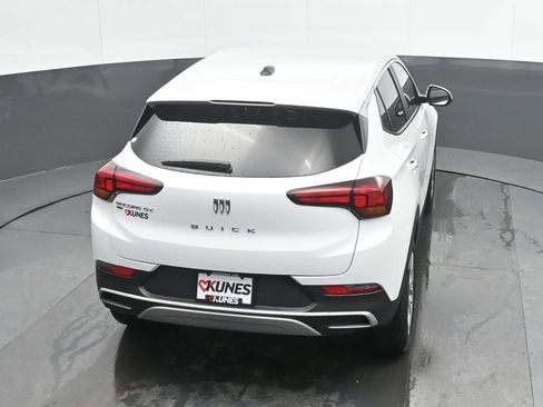 Used 2025 Buick Encore GX Preferred AWD/4WD image 29