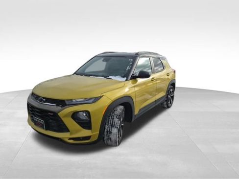 Used 2023 Chevrolet TrailBlazer RS w/ Sun and Liftgate Package image 1