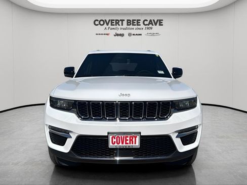 New 2025 Jeep Grand Cherokee Limited image 2