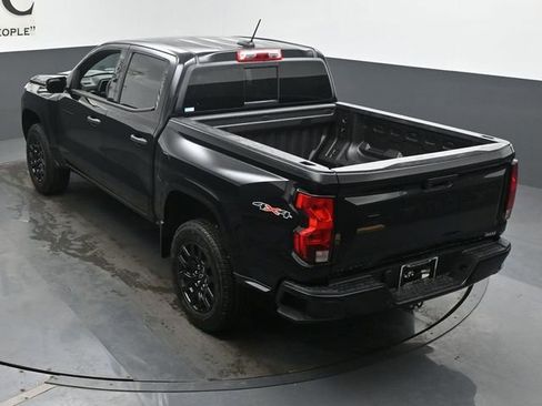 New 2026 Chevrolet Colorado W/T w/ WT Custom Package AWD/4WD image 19