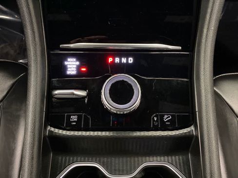 Used 2024 Jeep Grand Cherokee Limited 4xe AWD/4WD image 25