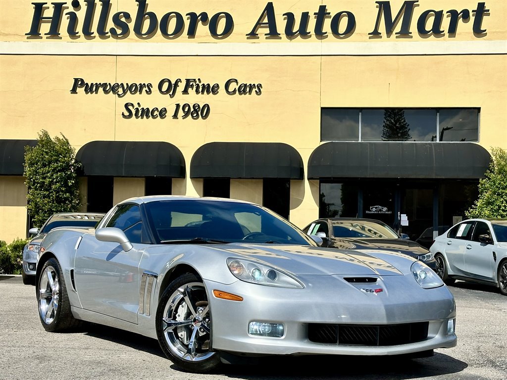 Used 2011 Chevrolet Corvette Grand Sport w/ Preferred Equipment Group RWD image 1