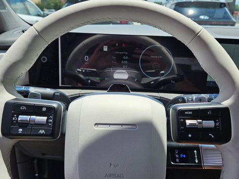 New 2025 Hyundai Santa Fe Limited FWD image 22
